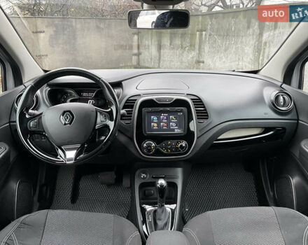 Сірий Рено Каптур, об'ємом двигуна 1.46 л та пробігом 182 тис. км за 10490 $, фото 16 на Automoto.ua
