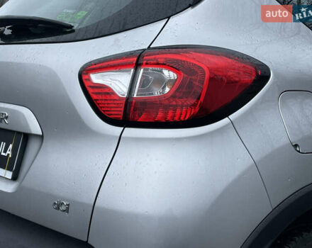 Сірий Рено Каптур, об'ємом двигуна 1.46 л та пробігом 182 тис. км за 10490 $, фото 10 на Automoto.ua