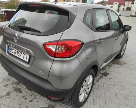 Сірий Рено Каптур, об'ємом двигуна 1.5 л та пробігом 160 тис. км за 12500 $, фото 4 на Automoto.ua