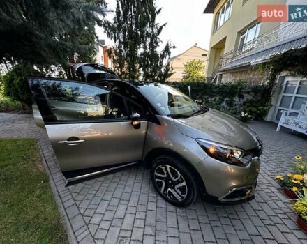 Сірий Рено Каптур, об'ємом двигуна 1.2 л та пробігом 43 тис. км за 11500 $, фото 24 на Automoto.ua