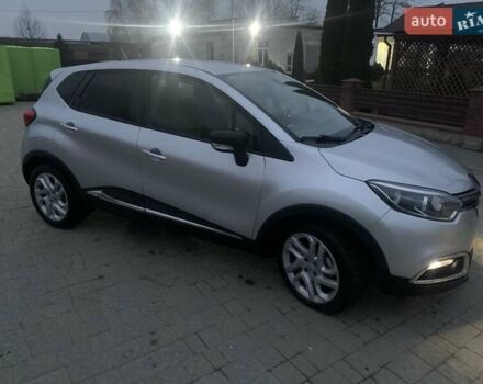 Серый Рено Каптур, объемом двигателя 1.46 л и пробегом 108 тыс. км за 12100 $, фото 5 на Automoto.ua