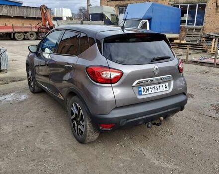 Серый Рено Каптур, объемом двигателя 1.5 л и пробегом 216 тыс. км за 12500 $, фото 4 на Automoto.ua