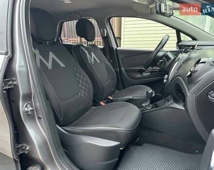 Сірий Рено Каптур, об'ємом двигуна 1.2 л та пробігом 179 тис. км за 11990 $, фото 11 на Automoto.ua
