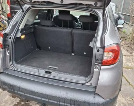 Серый Рено Каптур, объемом двигателя 1.5 л и пробегом 216 тыс. км за 12500 $, фото 10 на Automoto.ua