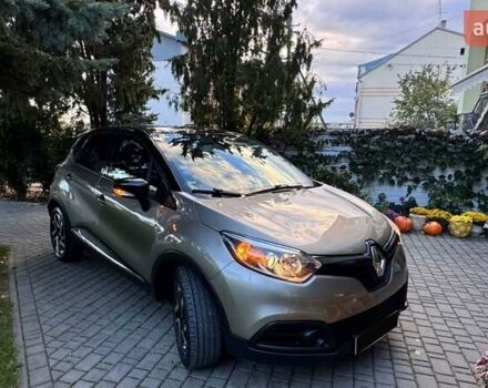 Рено Каптур 2016 в Львове на Automoto.ua Серый Рено Каптур, объемом двигателя 1.2 л и пробегом 80 тыс. км за 10700 $, фото 24 на Automoto.ua