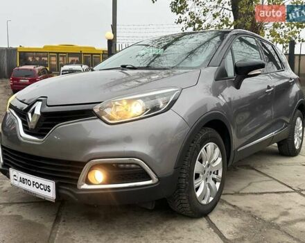 Сірий Рено Каптур, об'ємом двигуна 1.2 л та пробігом 179 тис. км за 11990 $, фото 2 на Automoto.ua