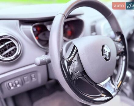 Серый Рено Каптур, объемом двигателя 1.46 л и пробегом 50 тыс. км за 14900 $, фото 10 на Automoto.ua