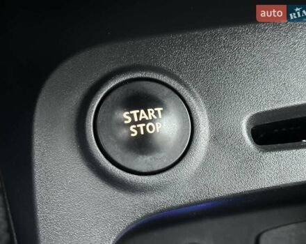 Сірий Рено Каптур, об'ємом двигуна 1.2 л та пробігом 179 тис. км за 11990 $, фото 18 на Automoto.ua