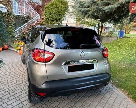 Рено Каптур 2016 в Львове на Automoto.ua Серый Рено Каптур, объемом двигателя 1.2 л и пробегом 80 тыс. км за 10700 $, фото 16 на Automoto.ua