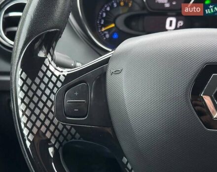 Сірий Рено Каптур, об'ємом двигуна 1.2 л та пробігом 179 тис. км за 11990 $, фото 24 на Automoto.ua