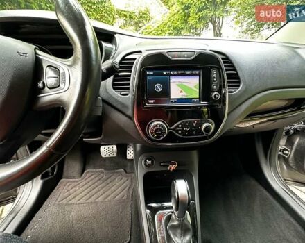 Сірий Рено Каптур, об'ємом двигуна 1.2 л та пробігом 111 тис. км за 11700 $, фото 32 на Automoto.ua