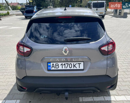 Серый Рено Каптур, объемом двигателя 1.5 л и пробегом 44 тыс. км за 13300 $, фото 7 на Automoto.ua