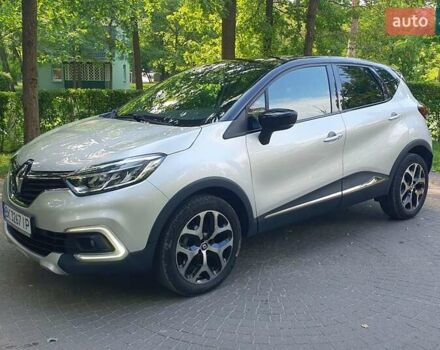 Серый Рено Каптур, объемом двигателя 1.46 л и пробегом 115 тыс. км за 16999 $, фото 9 на Automoto.ua