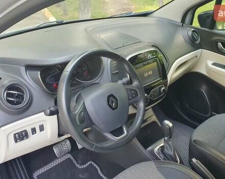 Серый Рено Каптур, объемом двигателя 1.46 л и пробегом 115 тыс. км за 16999 $, фото 11 на Automoto.ua