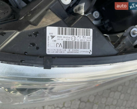 Серый Рено Каптур, объемом двигателя 1.46 л и пробегом 189 тыс. км за 13500 $, фото 27 на Automoto.ua