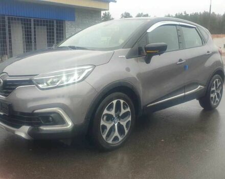 Серый Рено Каптур, объемом двигателя 1.5 л и пробегом 40 тыс. км за 14500 $, фото 2 на Automoto.ua