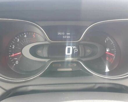 Серый Рено Каптур, объемом двигателя 1.5 л и пробегом 40 тыс. км за 14500 $, фото 9 на Automoto.ua