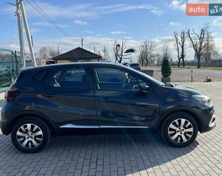 Серый Рено Каптур, объемом двигателя 1.46 л и пробегом 190 тыс. км за 12143 $, фото 7 на Automoto.ua