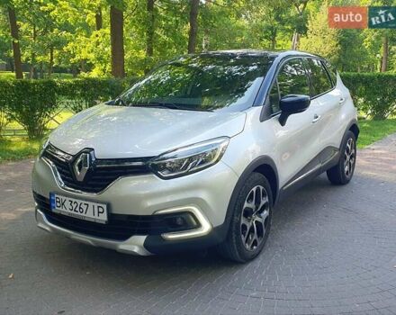 Серый Рено Каптур, объемом двигателя 1.46 л и пробегом 115 тыс. км за 16999 $, фото 7 на Automoto.ua