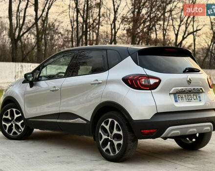 Серый Рено Каптур, объемом двигателя 0 л и пробегом 114 тыс. км за 8599 $, фото 4 на Automoto.ua