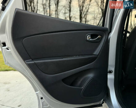 Серый Рено Каптур, объемом двигателя 0 л и пробегом 114 тыс. км за 8599 $, фото 46 на Automoto.ua