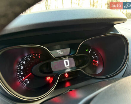 Серый Рено Каптур, объемом двигателя 0 л и пробегом 114 тыс. км за 8599 $, фото 25 на Automoto.ua