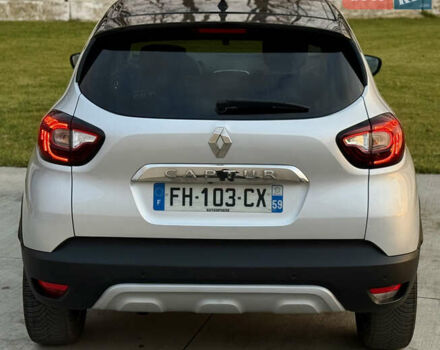 Серый Рено Каптур, объемом двигателя 0 л и пробегом 114 тыс. км за 8599 $, фото 3 на Automoto.ua