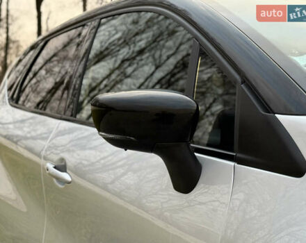 Серый Рено Каптур, объемом двигателя 0 л и пробегом 114 тыс. км за 8599 $, фото 10 на Automoto.ua