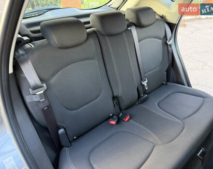 Серый Рено Каптур, объемом двигателя 1.5 л и пробегом 141 тыс. км за 14399 $, фото 51 на Automoto.ua