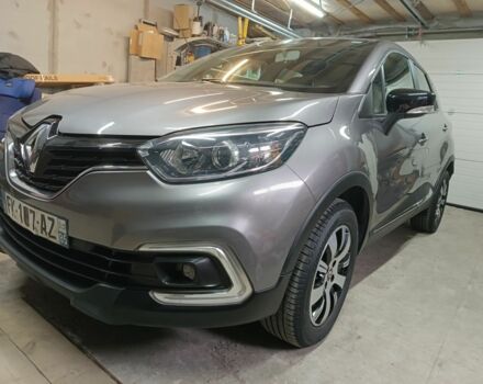 Серый Рено Каптур, объемом двигателя 1.5 л и пробегом 140 тыс. км за 13700 $, фото 5 на Automoto.ua