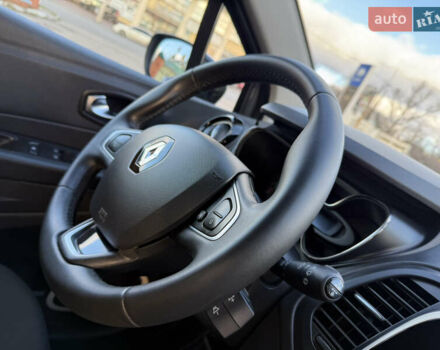 Серый Рено Каптур, объемом двигателя 1.5 л и пробегом 141 тыс. км за 14399 $, фото 58 на Automoto.ua