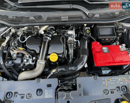 Серый Рено Каптур, объемом двигателя 1.5 л и пробегом 141 тыс. км за 14399 $, фото 90 на Automoto.ua