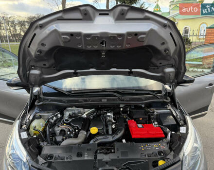 Серый Рено Каптур, объемом двигателя 1.5 л и пробегом 141 тыс. км за 14399 $, фото 100 на Automoto.ua