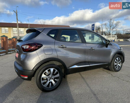 Серый Рено Каптур, объемом двигателя 1.5 л и пробегом 141 тыс. км за 14399 $, фото 15 на Automoto.ua