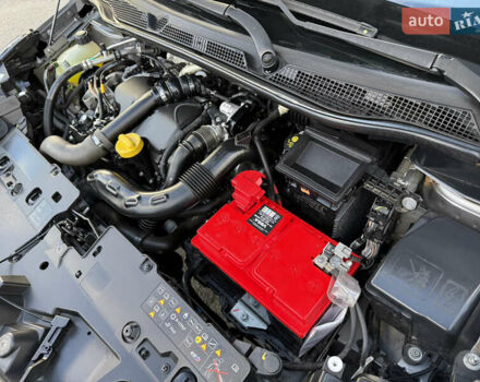 Серый Рено Каптур, объемом двигателя 1.5 л и пробегом 141 тыс. км за 14399 $, фото 93 на Automoto.ua