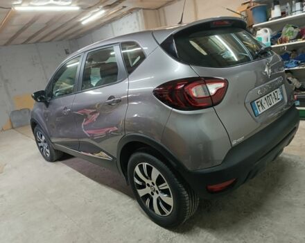 Серый Рено Каптур, объемом двигателя 1.5 л и пробегом 140 тыс. км за 13700 $, фото 7 на Automoto.ua