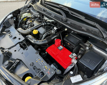 Серый Рено Каптур, объемом двигателя 1.5 л и пробегом 141 тыс. км за 14399 $, фото 89 на Automoto.ua