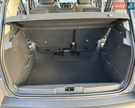 Серый Рено Каптур, объемом двигателя 1.5 л и пробегом 141 тыс. км за 14399 $, фото 8 на Automoto.ua