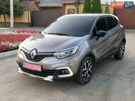 Серый Рено Каптур, объемом двигателя 1.46 л и пробегом 139 тыс. км за 14200 $, фото 1 на Automoto.ua