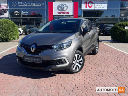 Рено Каптур 2018 в Хмельницком на Automoto.ua Серый Рено Каптур, объемом двигателя 1.5 л и пробегом 79 тыс. км за 15700 $, фото 1 на Automoto.ua
