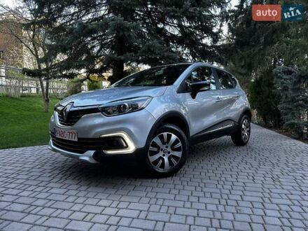 Рено Каптур 2018 у Львові на Automoto.ua Сірий Рено Каптур, об'ємом двигуна 1.5 л та пробігом 93 тис. км за 11700 $, фото 1 на Automoto.ua