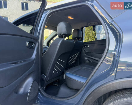 Синий Рено Каптур, объемом двигателя 1.5 л и пробегом 94 тыс. км за 11500 $, фото 32 на Automoto.ua