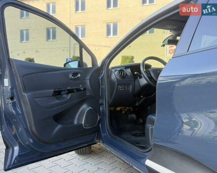 Синий Рено Каптур, объемом двигателя 1.5 л и пробегом 94 тыс. км за 11500 $, фото 27 на Automoto.ua