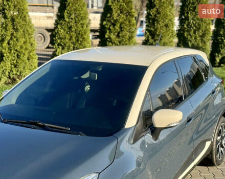 Синий Рено Каптур, объемом двигателя 1.5 л и пробегом 94 тыс. км за 11500 $, фото 5 на Automoto.ua