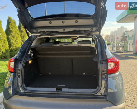 Синий Рено Каптур, объемом двигателя 1.5 л и пробегом 94 тыс. км за 11500 $, фото 22 на Automoto.ua