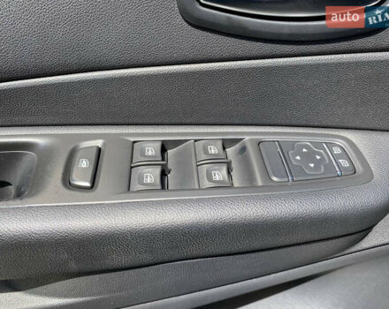 Рено Каптур 2018 у Житомирі на Automoto.ua Синій Рено Каптур, об'ємом двигуна 1.46 л та пробігом 220 тис. км за 11900 $, фото 13 на Automoto.ua