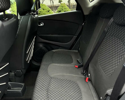 Синий Рено Каптур, объемом двигателя 1.5 л и пробегом 130 тыс. км за 15150 $, фото 49 на Automoto.ua