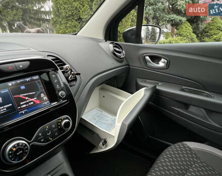 Синий Рено Каптур, объемом двигателя 1.5 л и пробегом 130 тыс. км за 15150 $, фото 77 на Automoto.ua