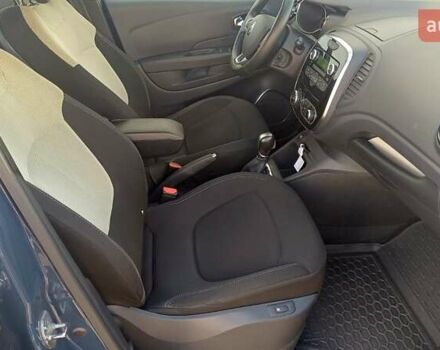 Рено Каптур 2019 в Киеве на Automoto.ua Синий Рено Каптур, объемом двигателя 1.46 л и пробегом 125 тыс. км за 14285 $, фото 5 на Automoto.ua
