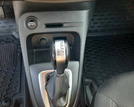 Синий Рено Каптур, объемом двигателя 1.5 л и пробегом 126 тыс. км за 14500 $, фото 9 на Automoto.ua